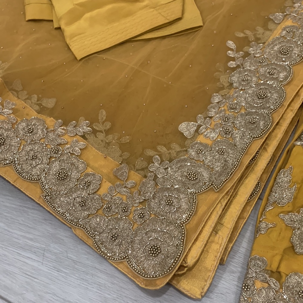 Indian/ Pakistani Salwar suit - Picture 4 of 6